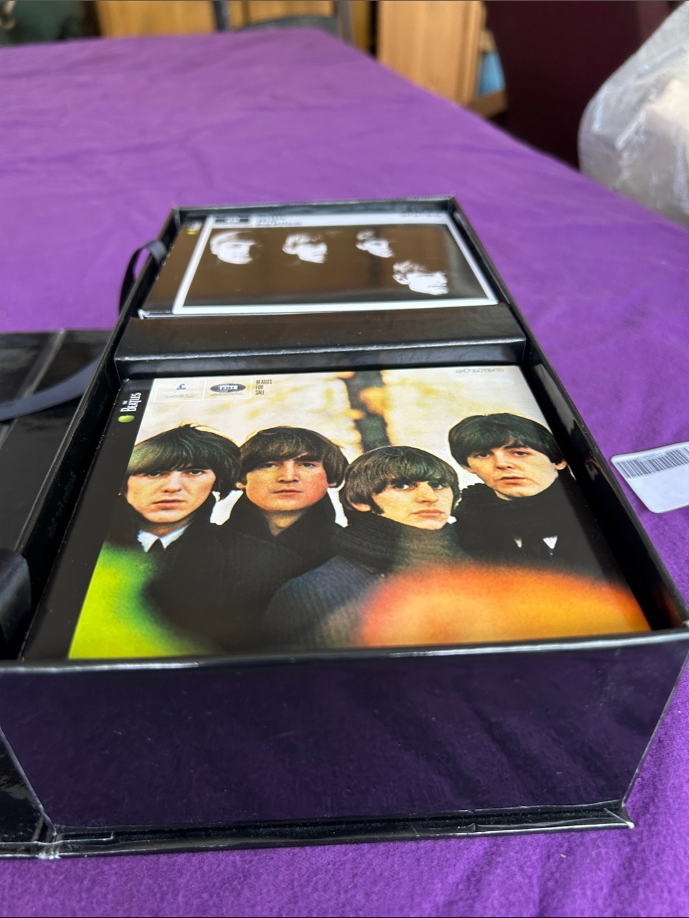 The Beatles Black Box with Green Apple Graphic - Picture 9 of 9
